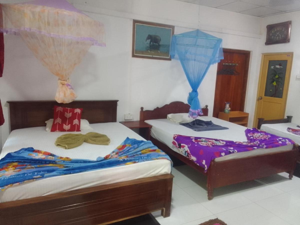 Sigiriya Village Home Stay & Private Room Exterior foto