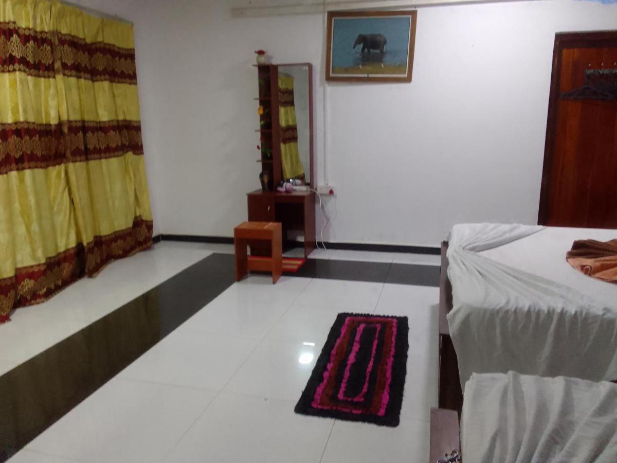 Sigiriya Village Home Stay & Private Room Exterior foto