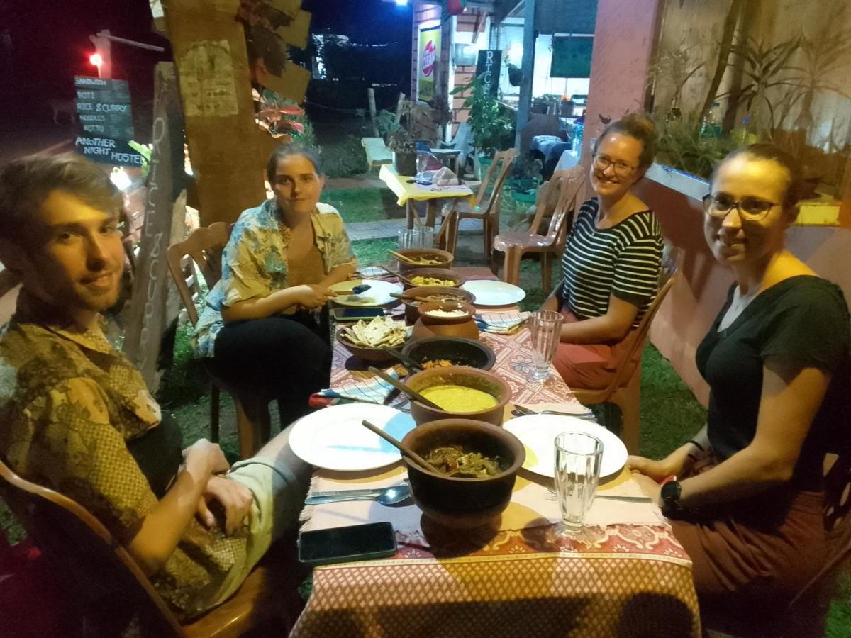 Sigiriya Village Home Stay & Private Room Exterior foto